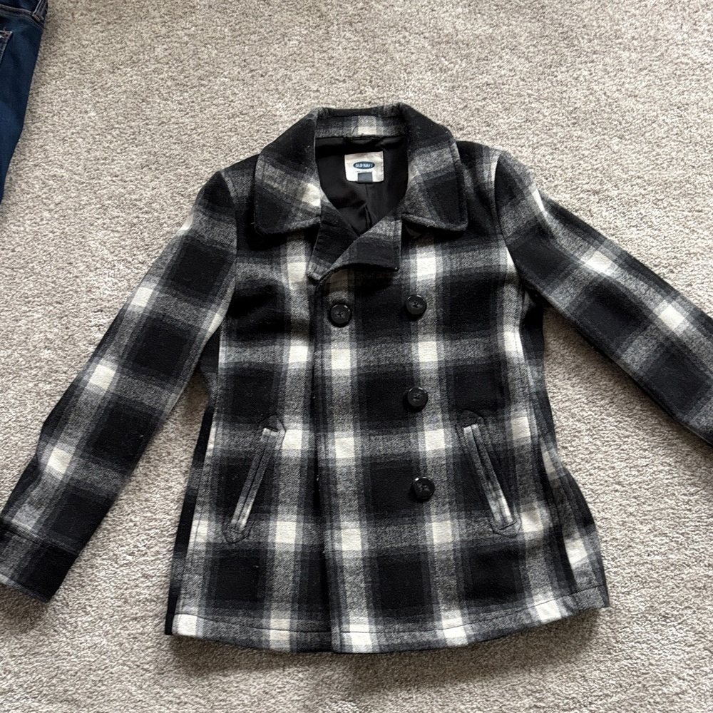 Old Navy Black and White Plaid Peacoat Winter Coat worn once Size S